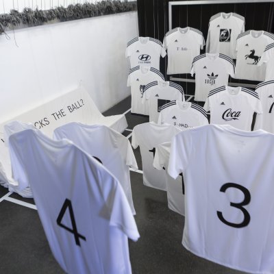 Joseph Rudolf - Who kicks the ball?